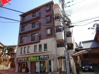 ハッピーコート垂水【301号室】の外観