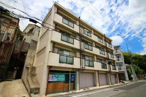 サンルーム名谷【4階】の外観