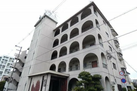 カワデンハイツ3【3階】の外観