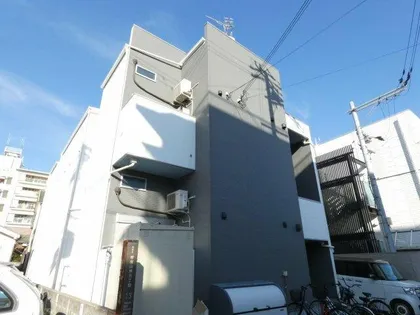 CRASTINE帝塚山東【1階】の外観