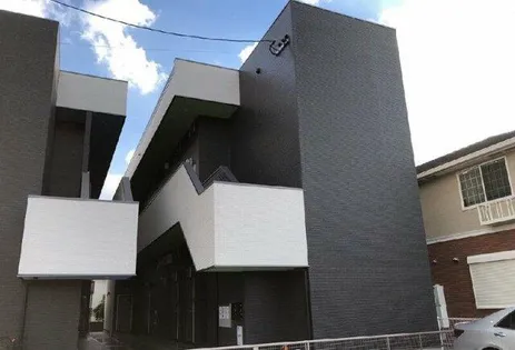 イーナ野芥の画像