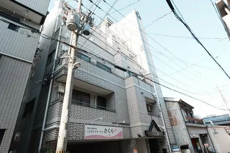 グランドライン勝山【5階】の外観