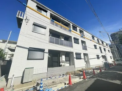 グランリュミエスタ茨木春日【2階】の外観