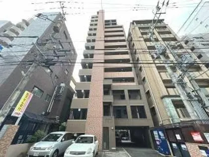 グラヴィス平尾の画像