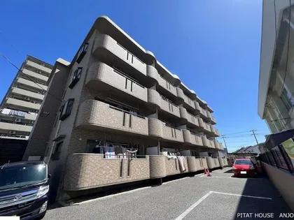 アークアビテ桜町【4階】の外観