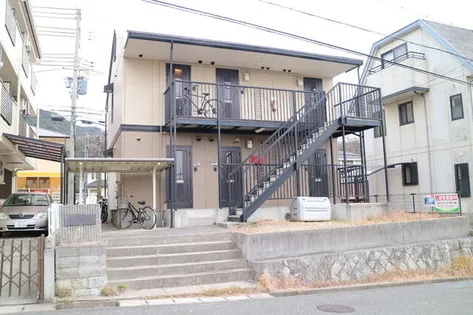 兵庫県神戸市須磨区多井畑東町【アパート】の外観