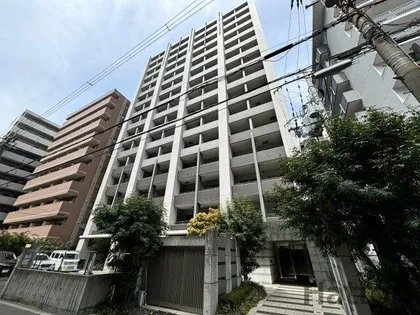 プラウドフラット新大阪【13階】の外観