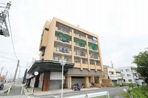 シンエイビルの画像