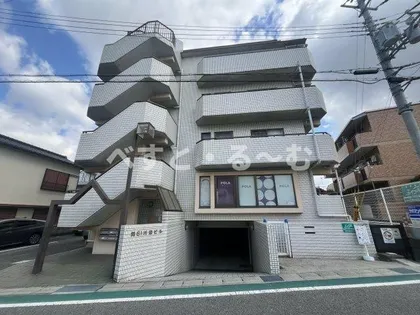 第61川辺ビルの画像