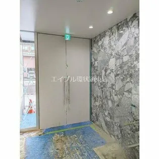 サブレ【3階】の玄関