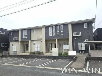 カタラーナ【1階】の外観