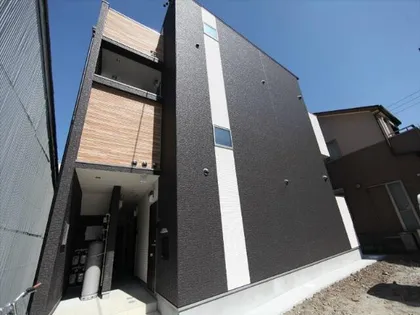 ウェルストン車道【2階】の外観