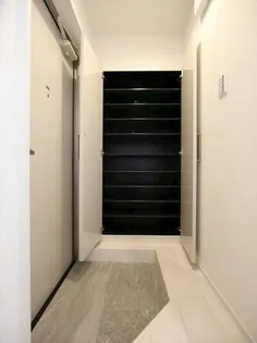 HARU鳴海(ハル鳴海)【2階】の玄関