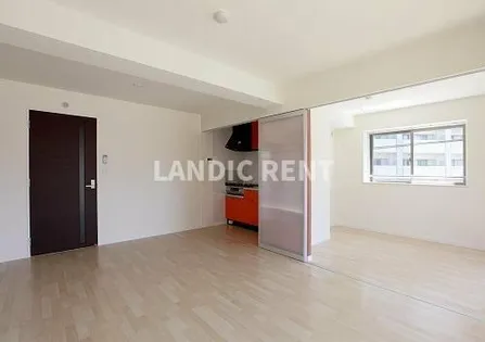 ステラ箱崎611【2階】の居間