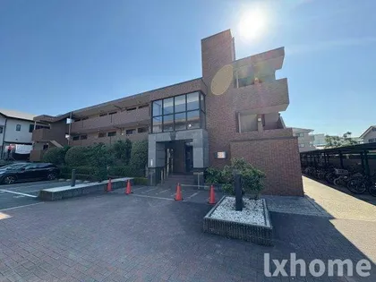 フロール南茨木【3階】の外観