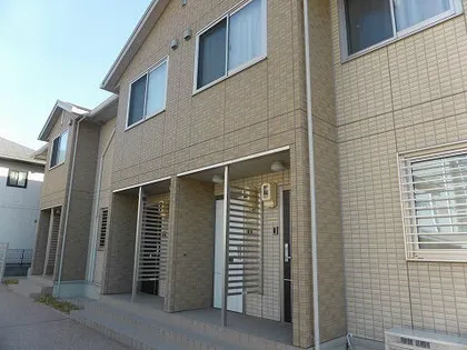 アーバン松本【1階】の外観