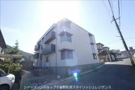 シャーメゾン・ネバーランド【2階】の外観