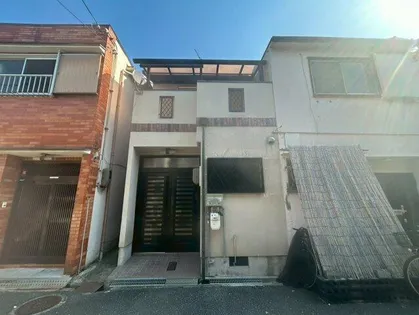 大阪府東大阪市大蓮南3丁目【テラスハウス】の外観