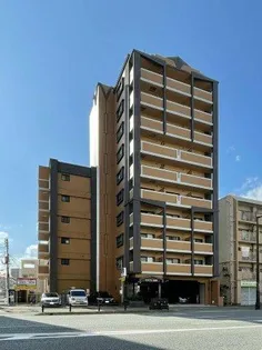 オネスト吉塚の画像