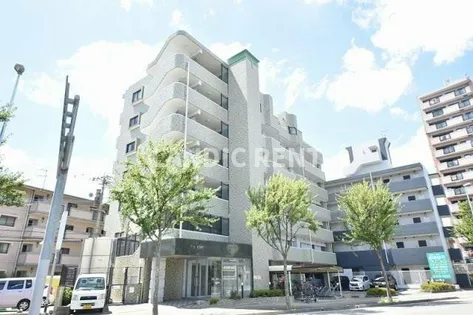 アールヴェール【2階】の外観