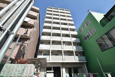 フォレストインサイド鳳【3階】の外観