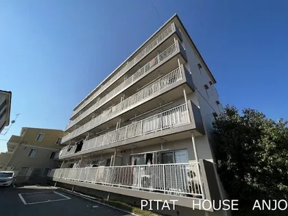 ベルシェ川村【4階】の外観