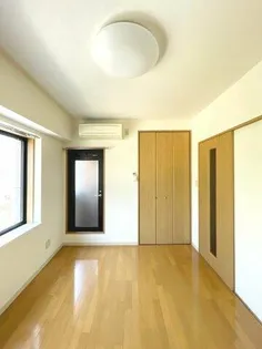 ラ・セーヌ本山【3階】の内装