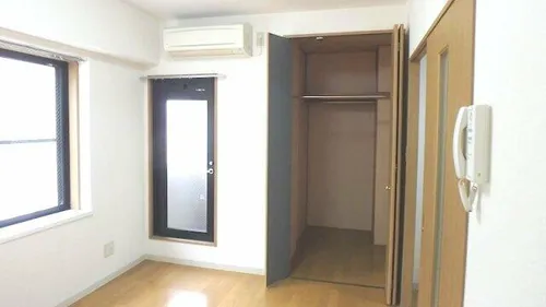 ラ・セーヌ本山【3階】の内装