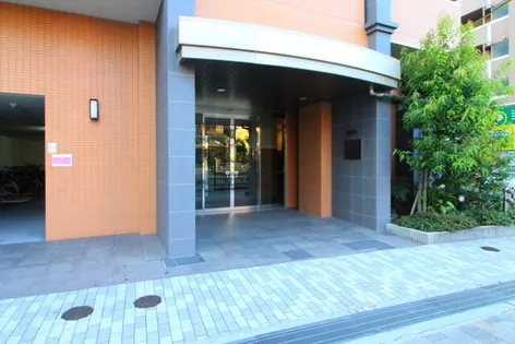 藤和シティホームズ茨木春日【11F号室】の居間