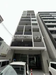 モノリス【3階】の外観