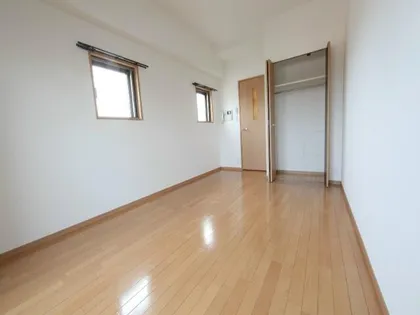 ベルファース川原通【5階】の居間