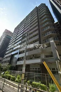 エステムプラザ大手前エヴァース【3階】の外観