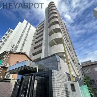 ラドーニ清水【4階】の外観