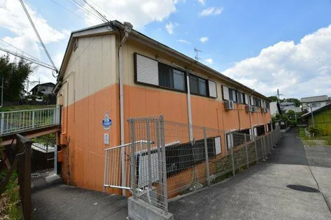 大阪府富田林市錦織南1丁目【アパート】の外観