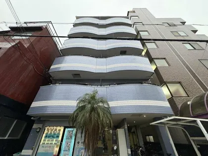 ケオラホウ【5階】の外観