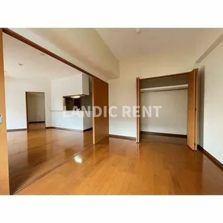 フェリセ ステージ梅光園【2階】の内装