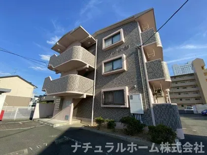 ア・ラ・モード18【2階】の外観