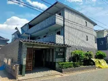 レジデンス滝子館【3階】の外観