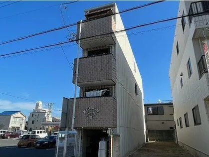 ベルメゾン中川Ⅱ【4階】の外観