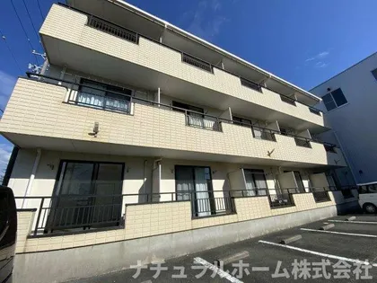 サントラストA棟の画像