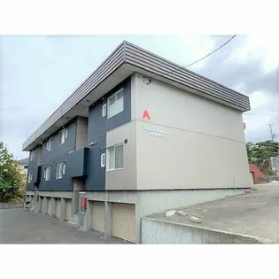 鈴真ハイツA棟【302号室】の外観