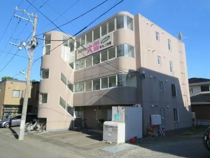 マロンハイデンス【2階】の外観