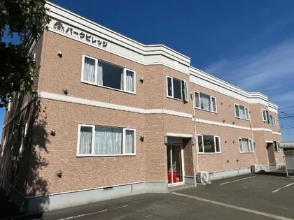 パークビレッジ【1階】の外観