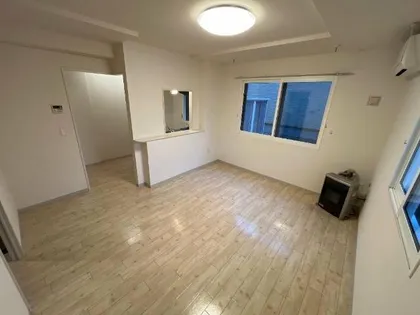 ファミル山鼻【2階】の外観