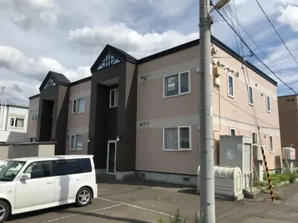 サン・ガーデンB【1階】の外観