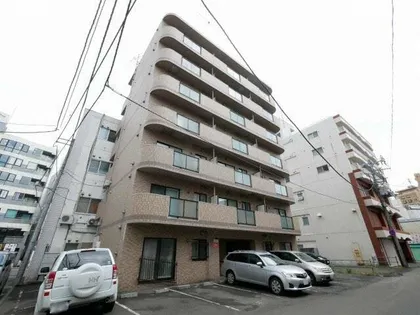 アムール麻生【1階】の外観