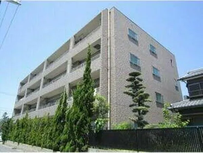 Granville【102号室】の外観