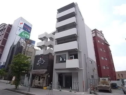 ブロイド川西栄根(ブロイドカワニシサカネ)【302号室】の外観