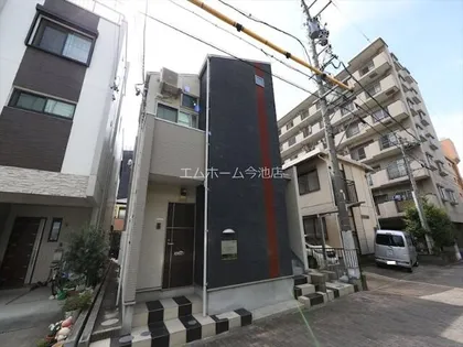 ザ・レジデンス原【1階】の外観