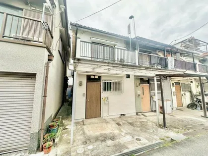 大阪府富田林市甲田6丁目【テラスハウス】の外観